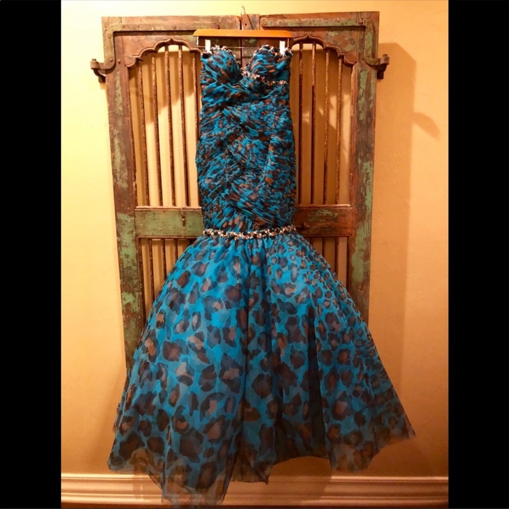 Jovani sz 2 animal print mermaid rhinestone dress - Picture 3 of 7